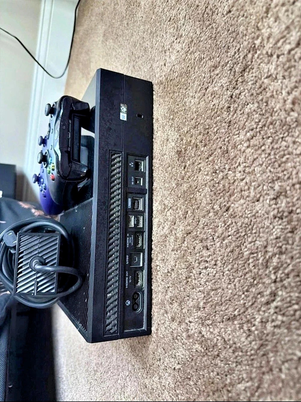 Xbox One Console with 2 Controllers - Picture 7 of 9